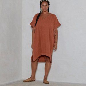 Esby apparel Alice Tunic in Rust linen